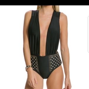 Beach riot one piece bathing suit new without tags